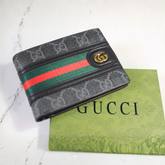 Designer Gucci Leather Bifold Men Wallet Black ( Made in Italy )
