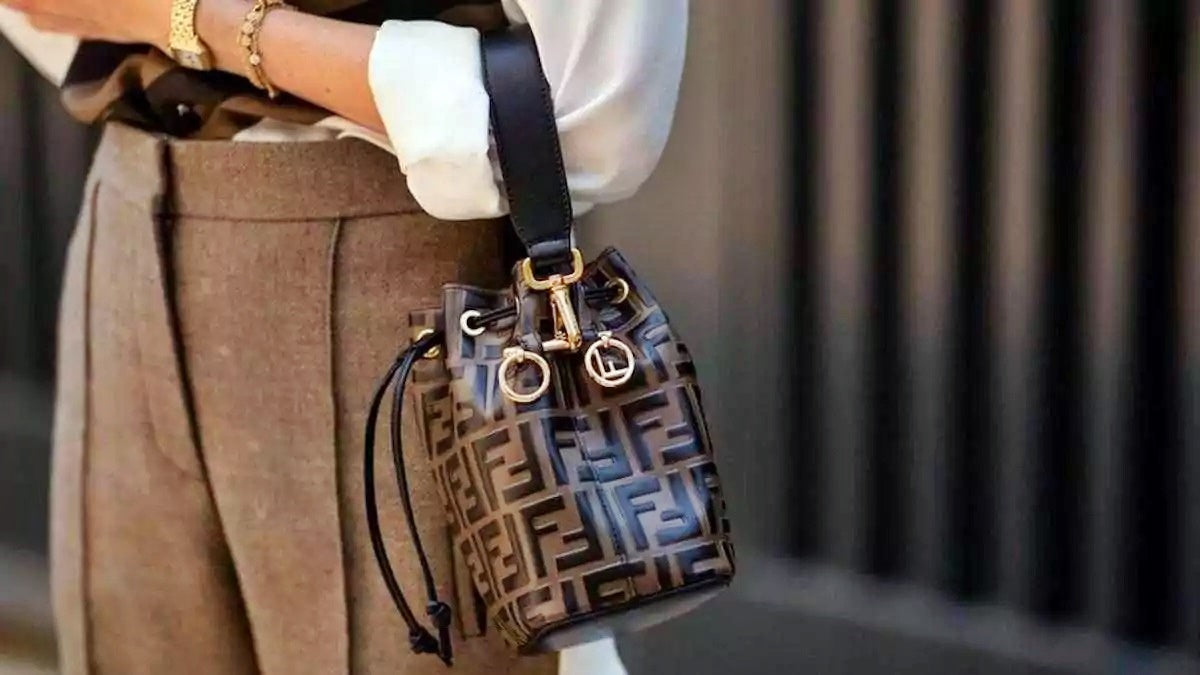 Top Ladies Branded Bags in Pakistan (Luxury Closet) - Hutch.pk