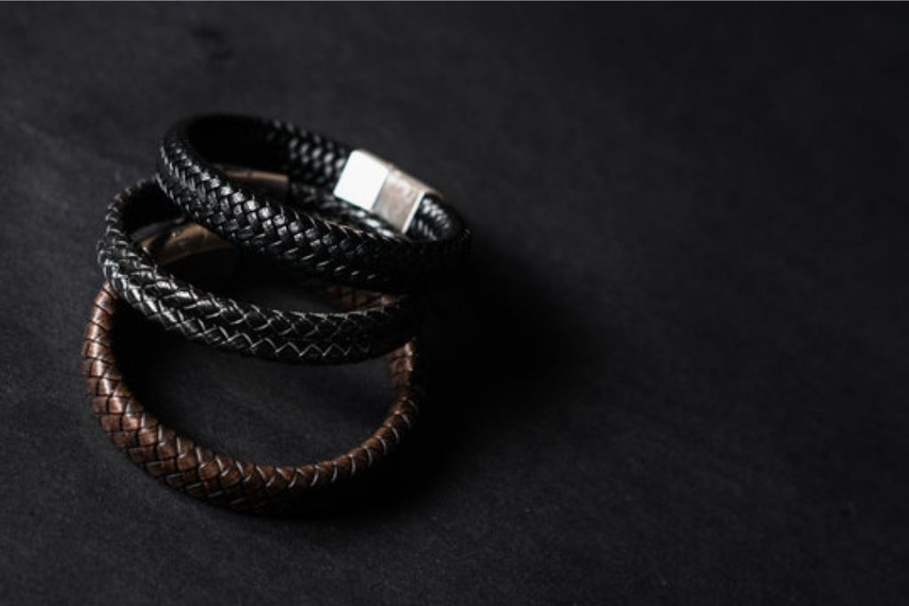 Top Men’s Bracelets in Pakistan