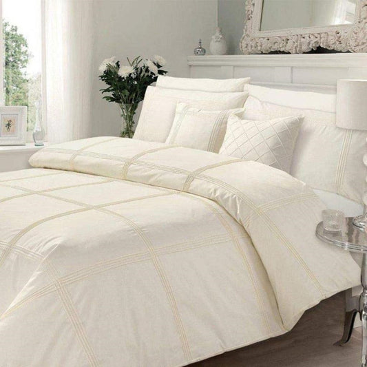 5 Pcs Dyed Pleated Off White Duvet Set with Quilt, Pillow and Cushions Covers 1024