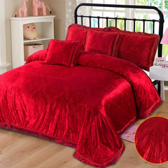 5 Pcs Velvet Embossed Red Bedding Set