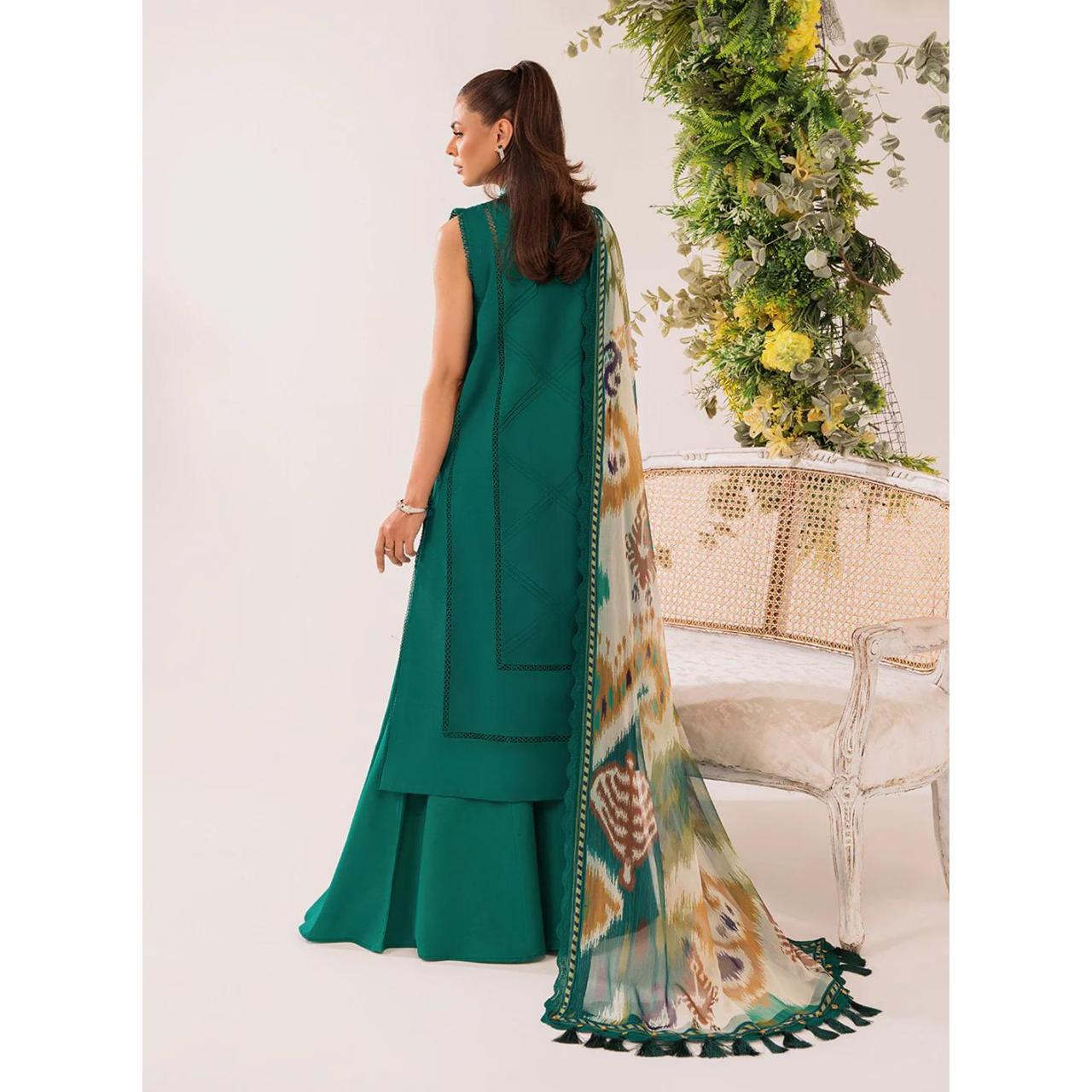 Emerald Dream 3 Pcs Embroidered Suit Green