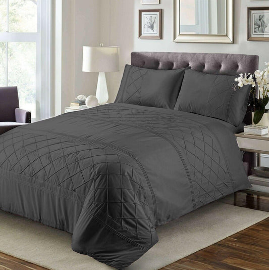 8 Pcs Betony Charcoal Bed Set (Quilt, Pillow & Cushions Covers) 1200