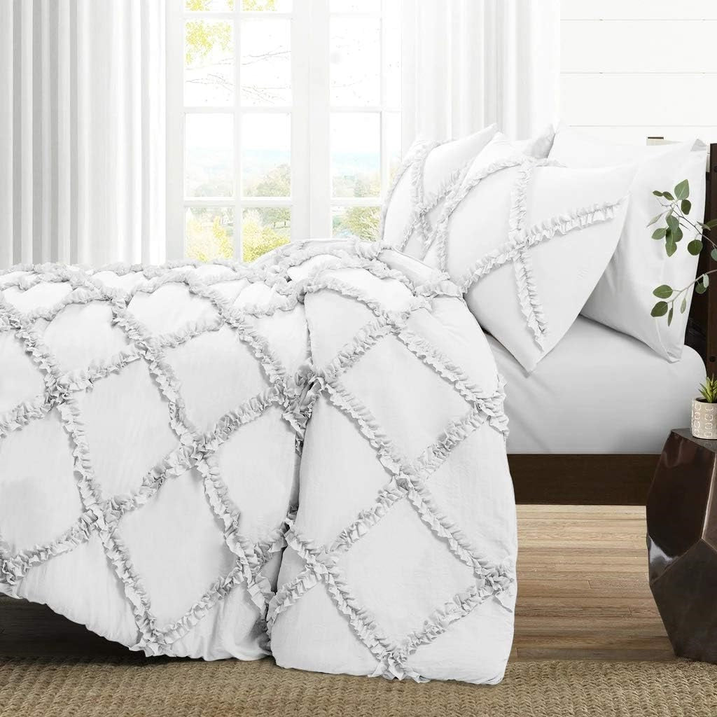 8 Pcs Cross Ruffled White Bed Sheet Set (Quilt, Pillow & Cushion Covers)