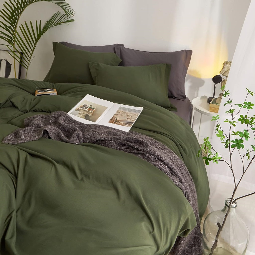 8 Pcs Dyed Plain Olive Green Bed Sheet Set (Quilt, Pillow & Cushion Covers)