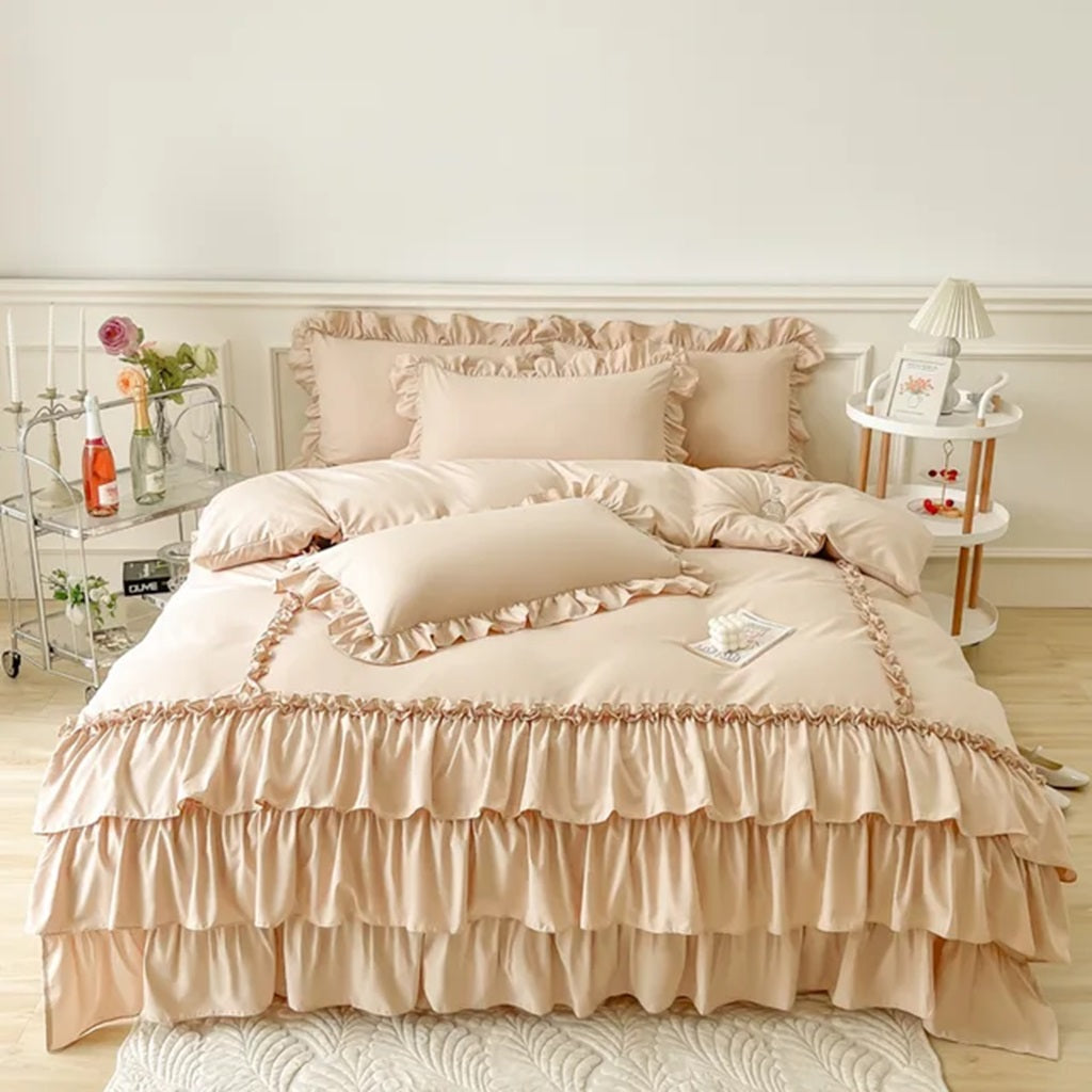 8 Pcs Ruffled Beige Bed Sheet Set (Quilt, Pillow & Cushion Covers)