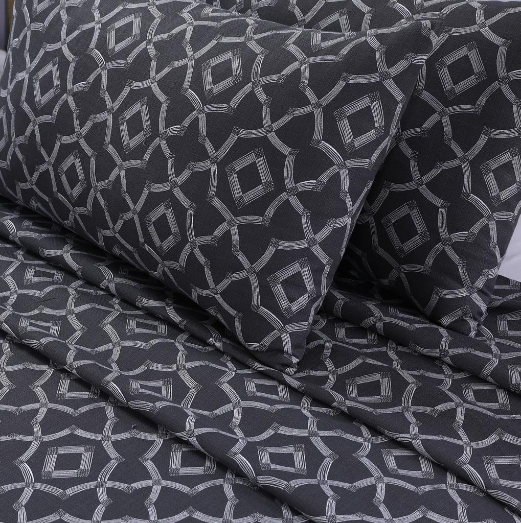 Yakima Black 3 Pcs Bedding Set