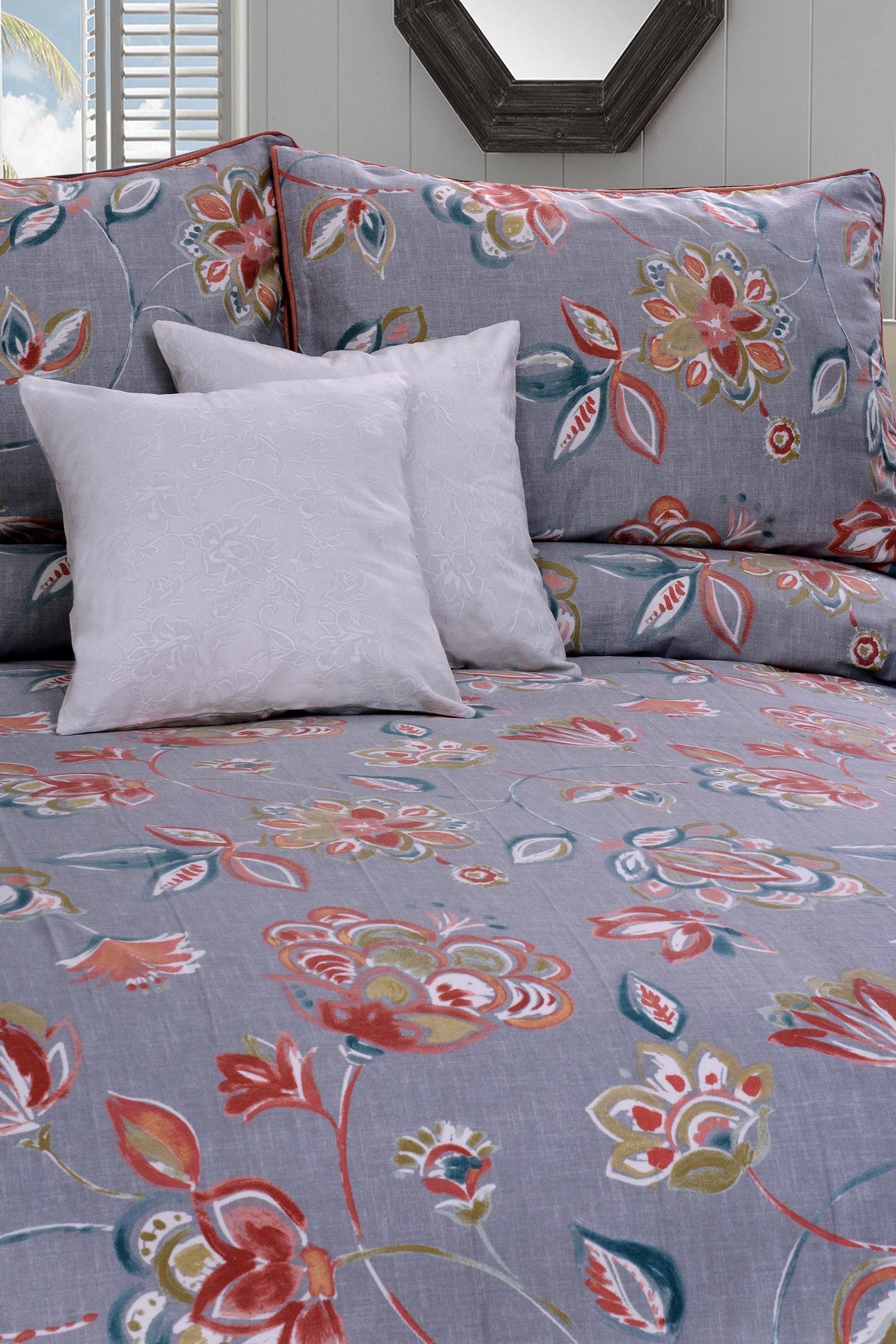 Brando Flora 5 Pcs Bedding Set