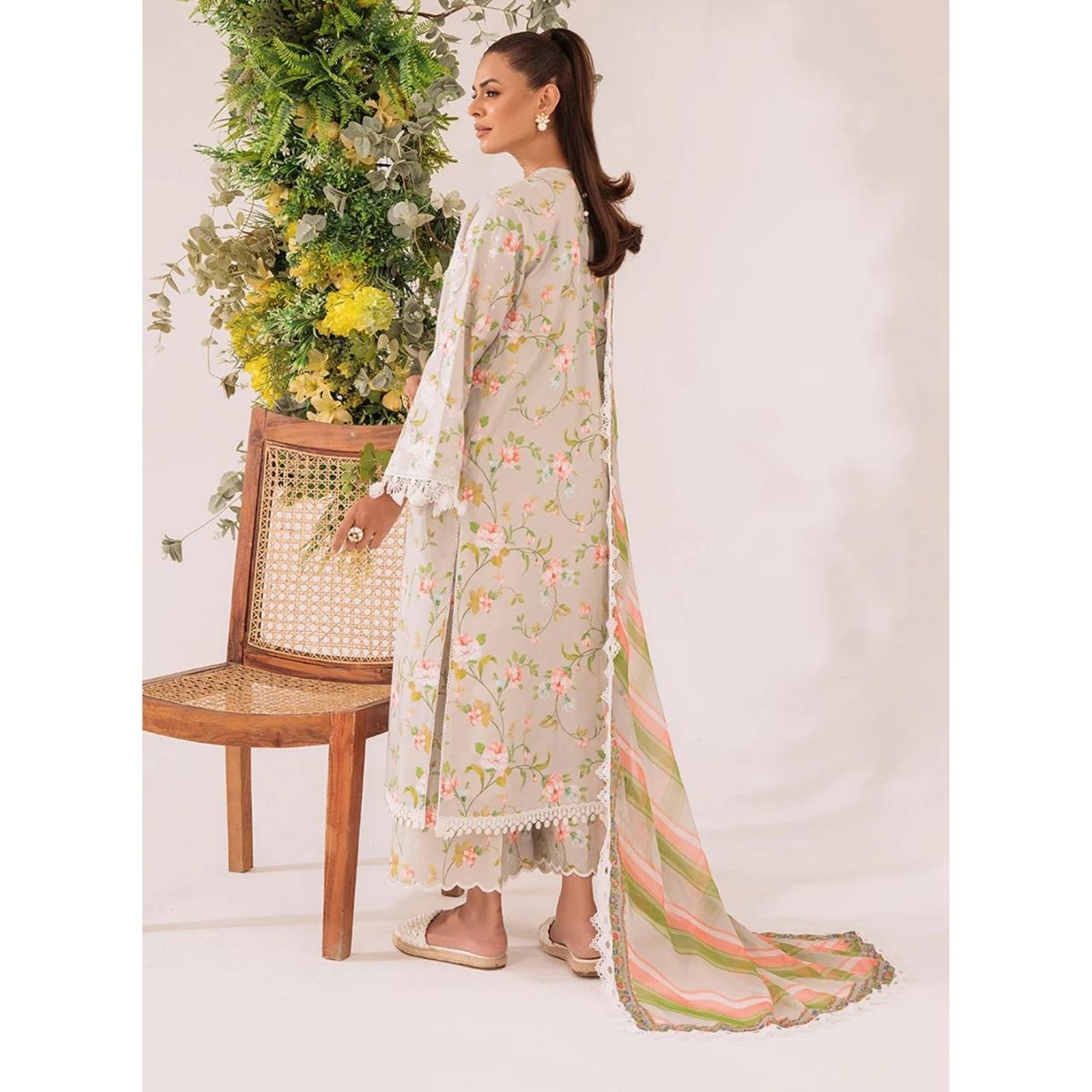 Bria 3 Pcs Embroidered Unstitched Suit Floral