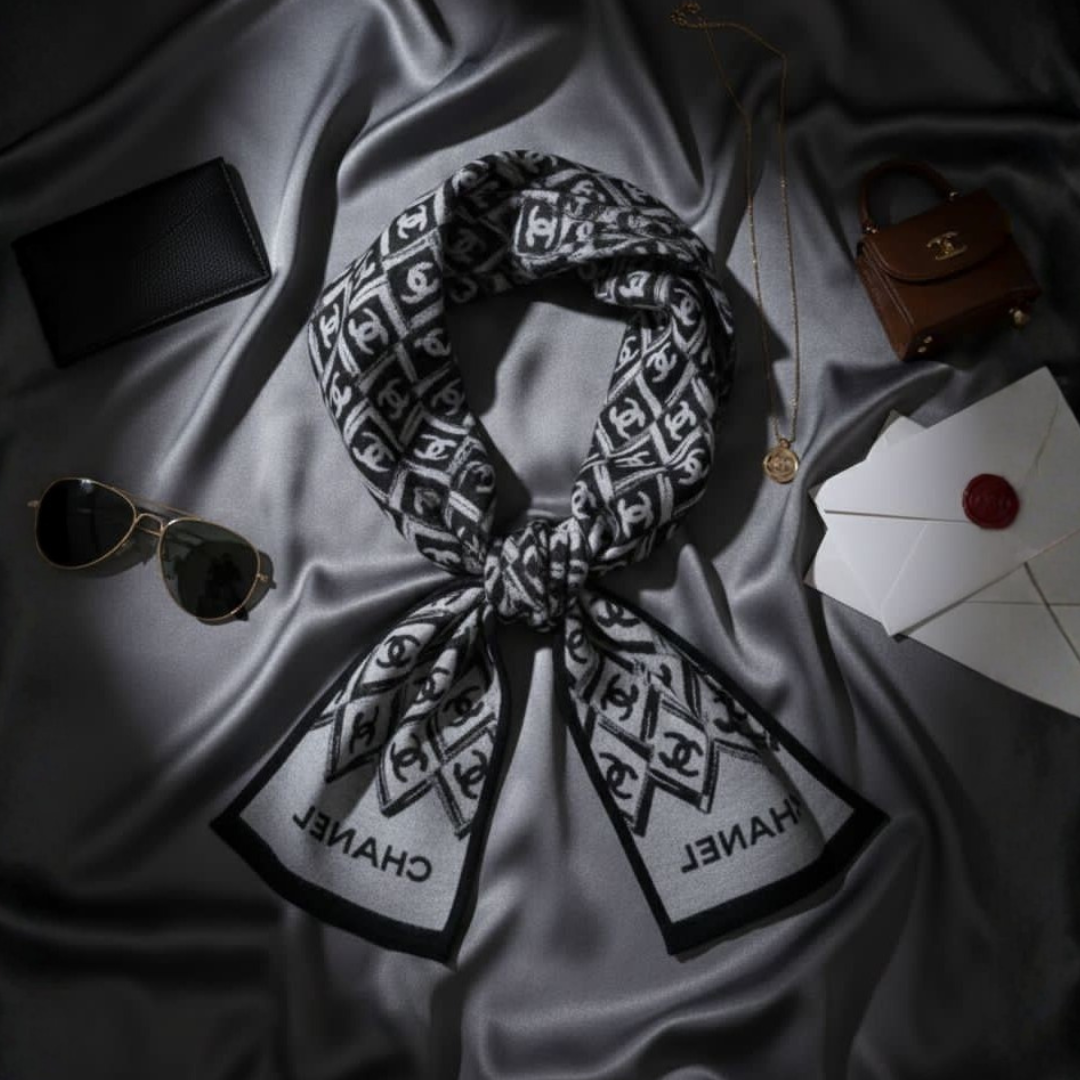 Chanel Wool Scarf Black