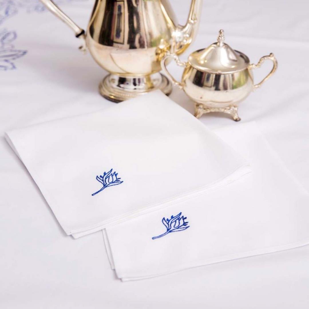 Eloise 9 Pcs Embroidered Napkins And Table Cloth Set