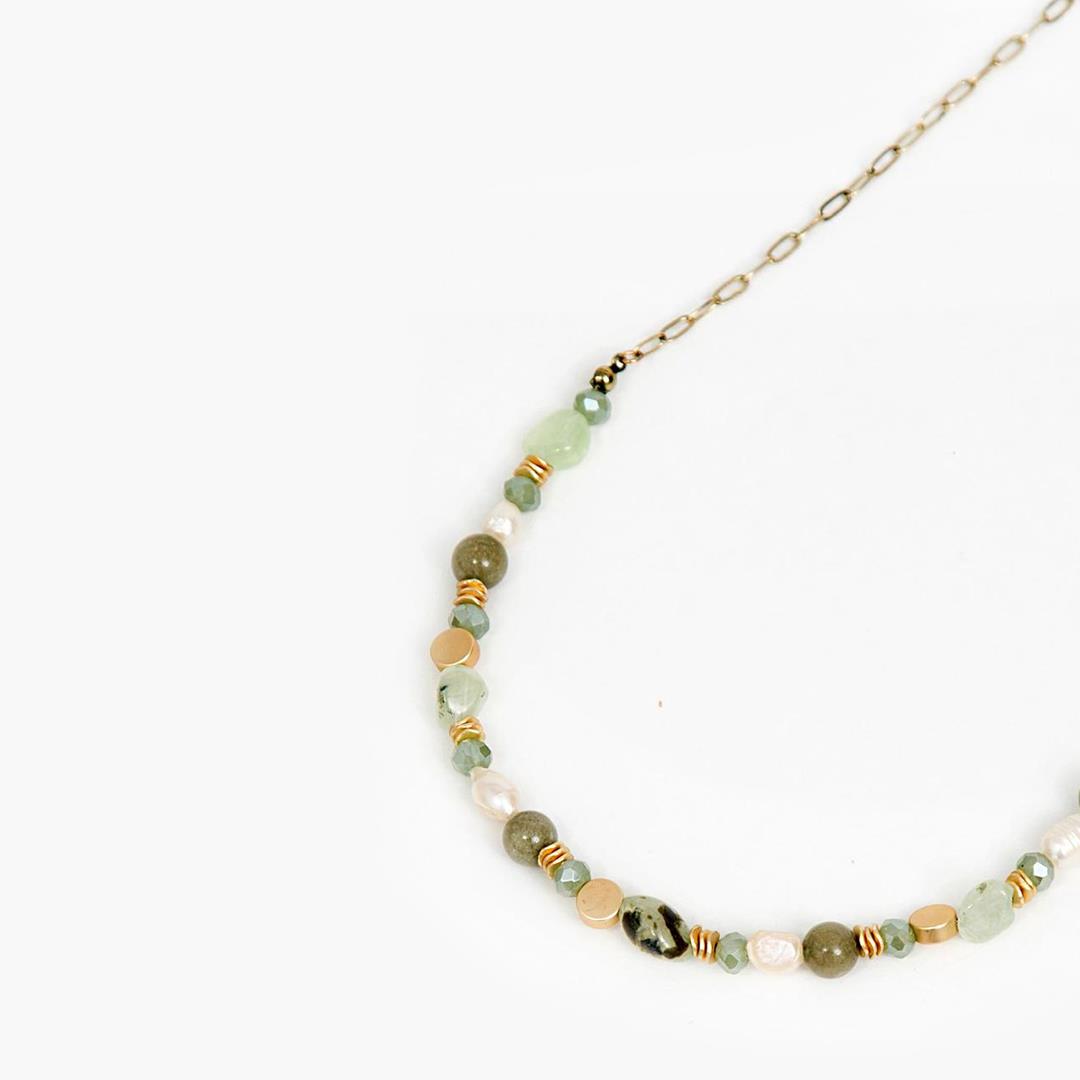 Evelina Stones Necklace Green