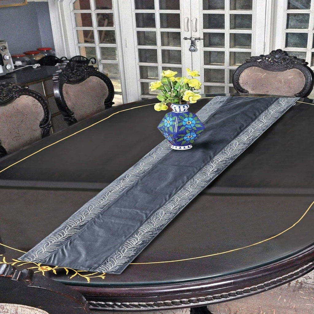 Floryn 1 Pcs Table Runner Set Velvet Grey