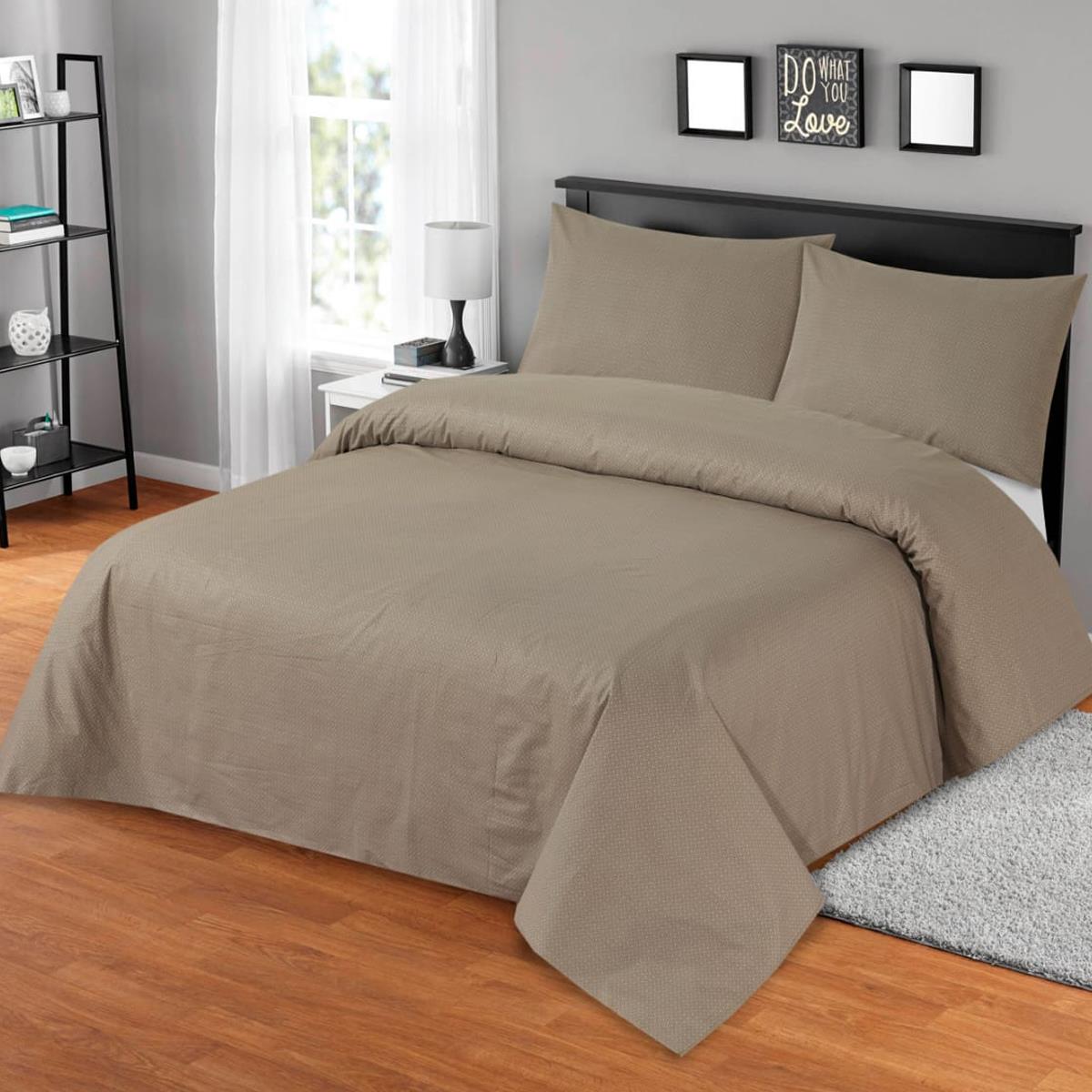 Geddis Brown Satin 3 Pcs Bedding Set