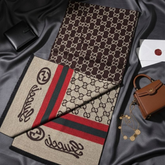 Gucci Wool Scarf Brown