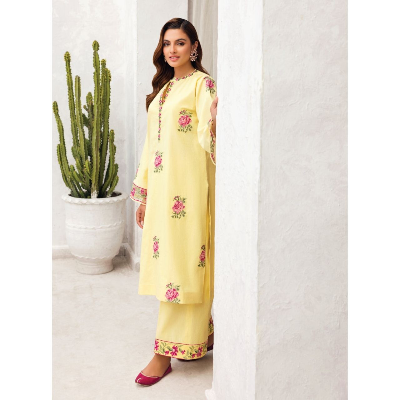 Hana 2 Pcs Embroidered Stitched Suit