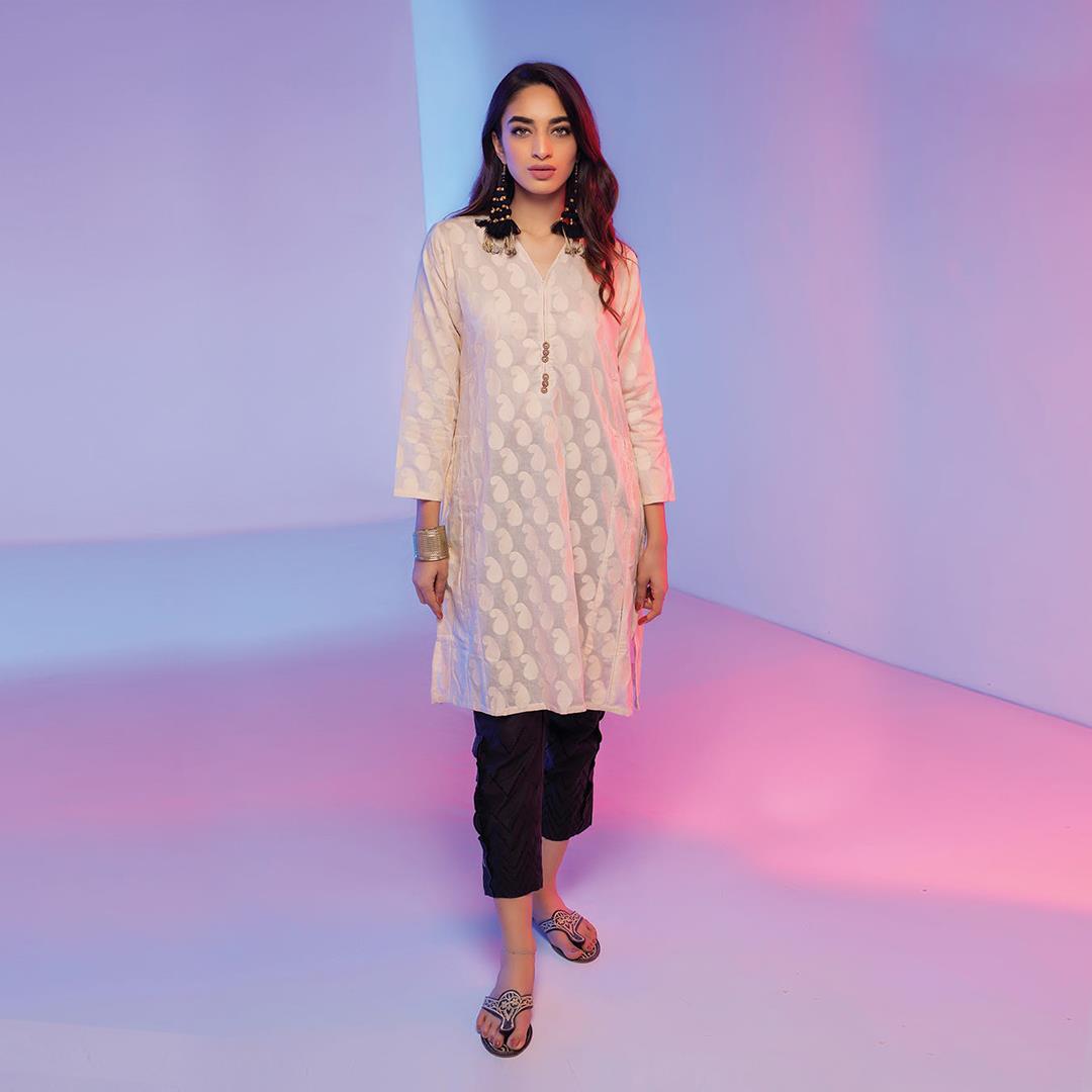 Khaadi Signature Kurta Off White