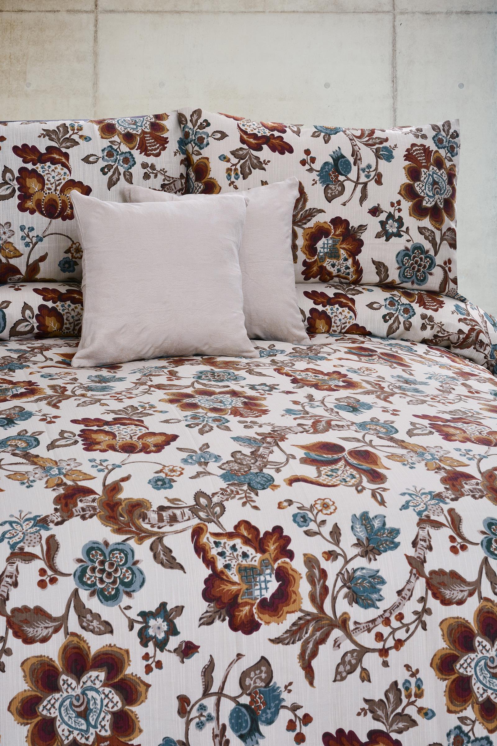 Lorenza Floral 5 Pcs Bedding Set Beige