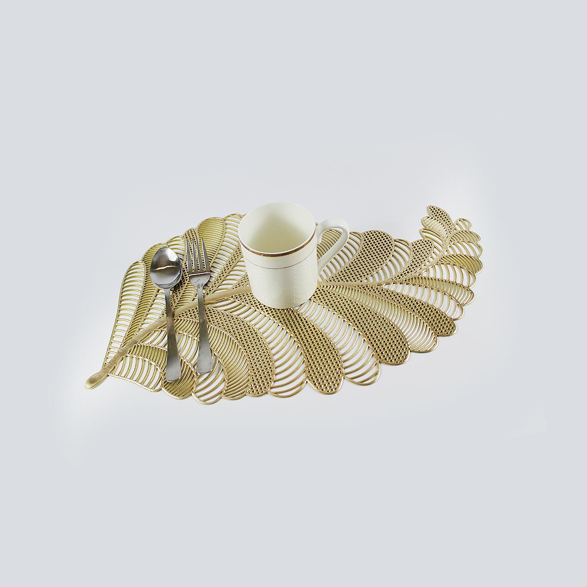 Perino Table Mat Leaf Golden