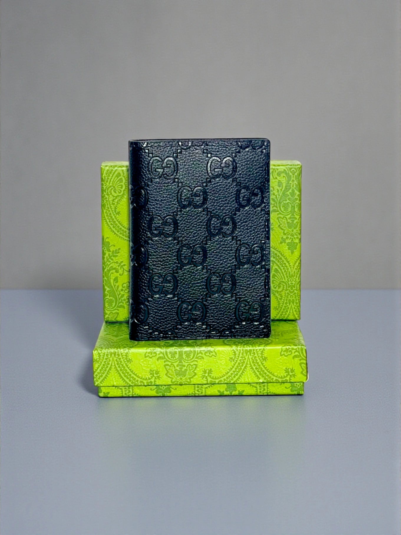 Premium Gucci Leather Card Holder Black ( Made in Italy)