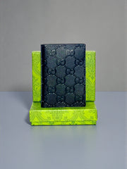 Premium Gucci Leather Card Holder Black ( Made in Italy)