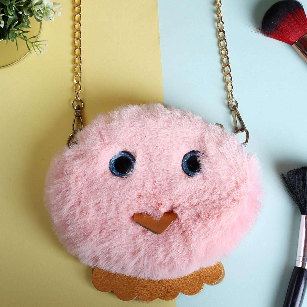 Rangoon Fluffy Pouch Bag Light Pink