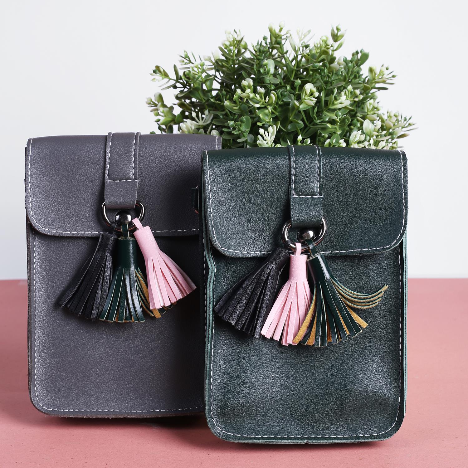 Rangoon Tassels Mobile Bag Green