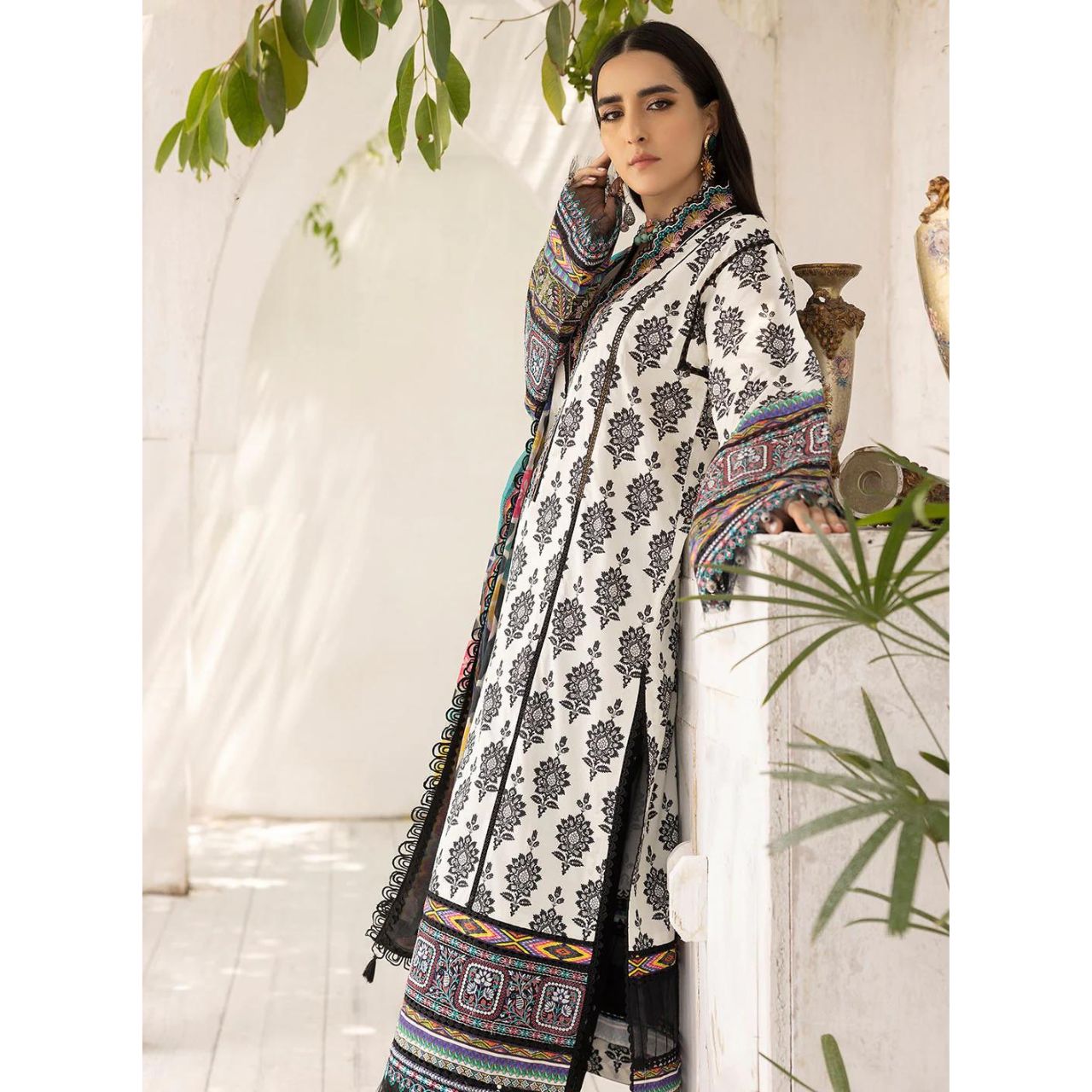 Rihana 3 Pcs Embroidered Unstitched Suit Black