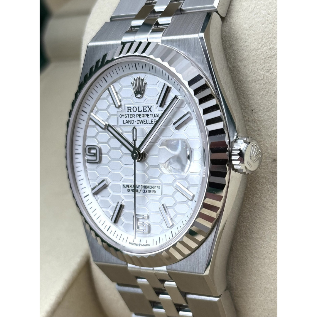Rolex - Land-Dweller 40