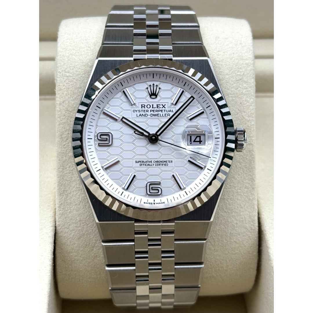 Rolex - Land-Dweller 40