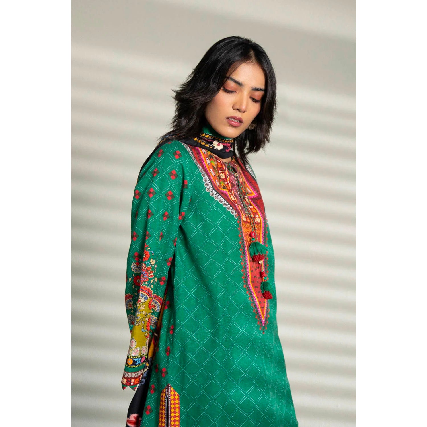 Sapphire 3 Pcs Unstitched Printed Lawn Suit Block Green