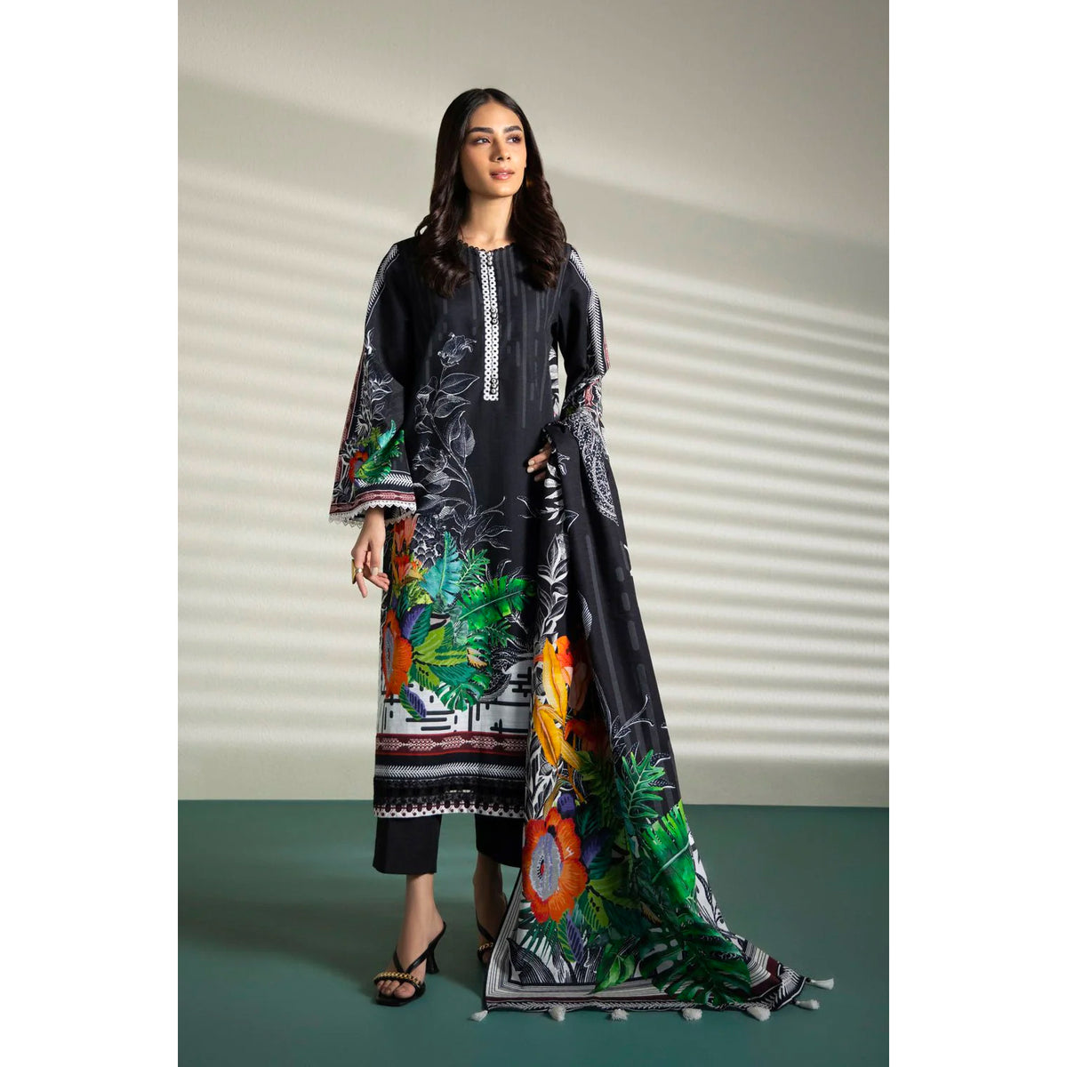 Sapphire 3 Pcs Unstitched Printed Lawn Suit Black